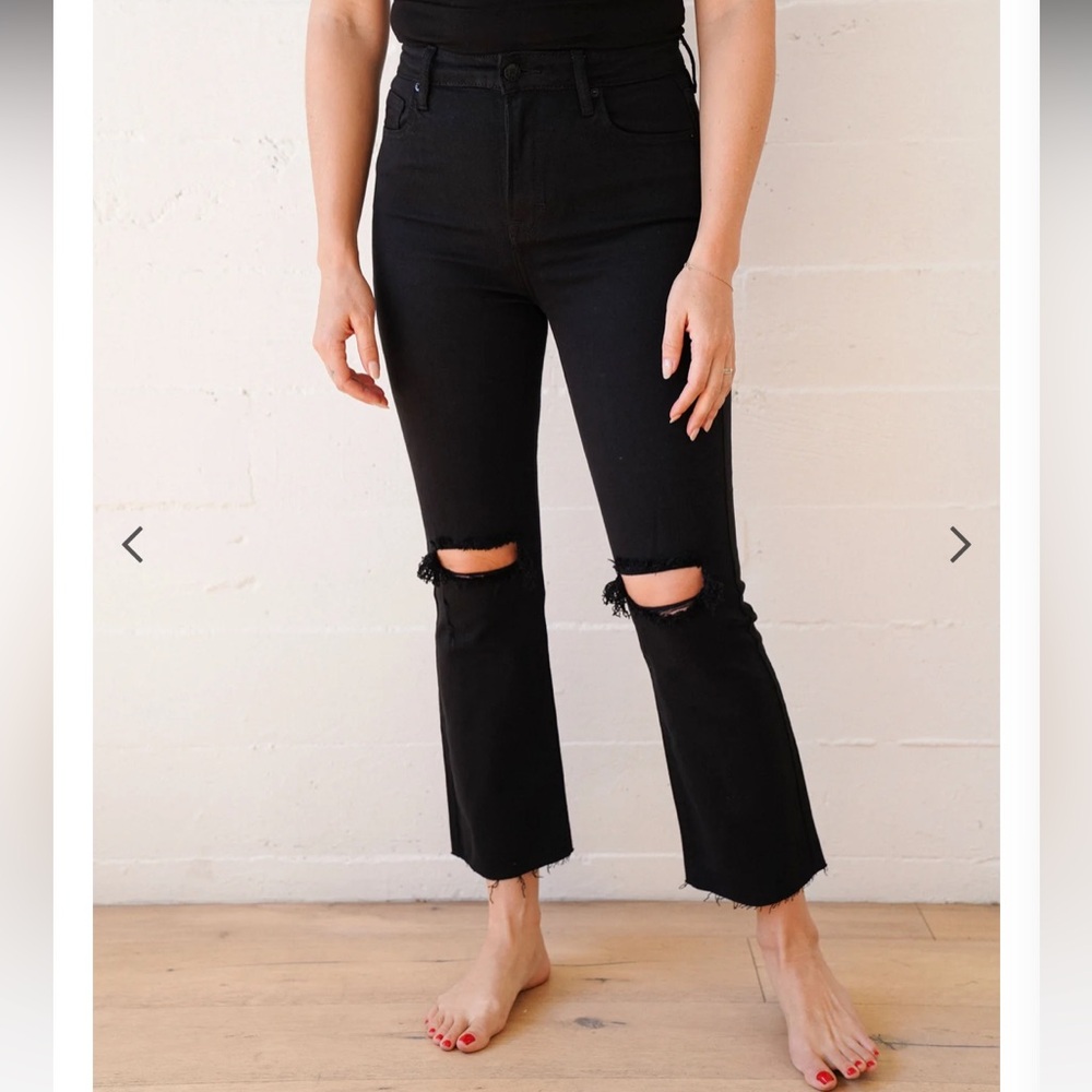 Carly Jean Los Angeles Kate Crop Boot-cut Jeans - black - size 1
